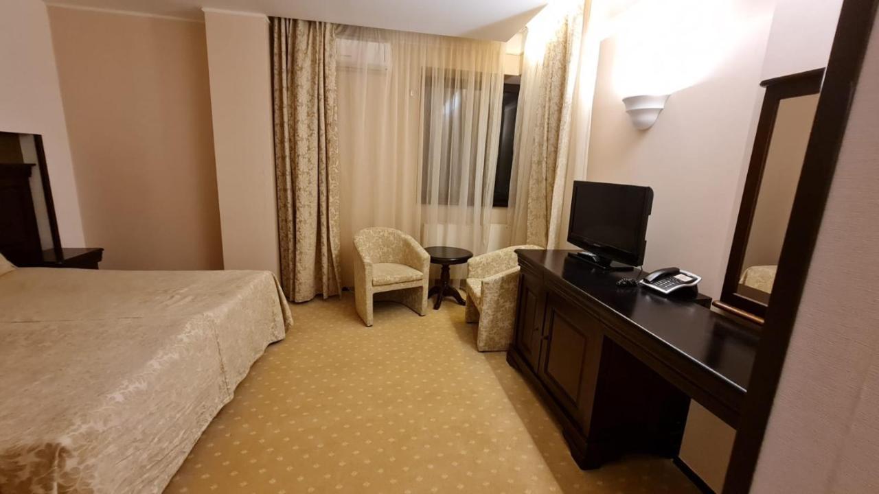 Apartment 2305 Hotel Alpin Poiana Brasov Exterior photo